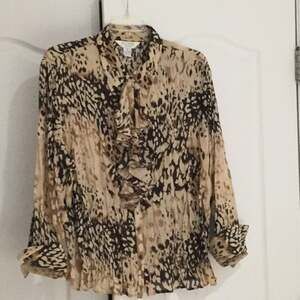 Allison taylor crinkle 3x blouse taupe Brown guc